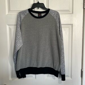 Enyce Sweatshirt Mens XL Gray, White & Black Geo Print Long Sleeve Sweater